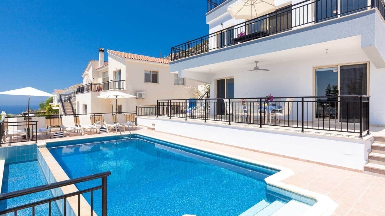 Photo of Outdoor in Peyia Town
