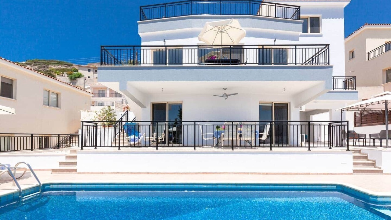 Photo of Outdoor in Peyia Town