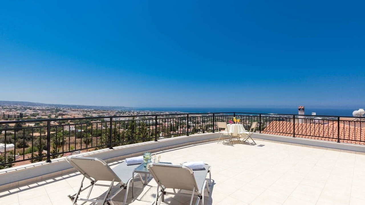 Photo of Patio Balcony in Peyia Town