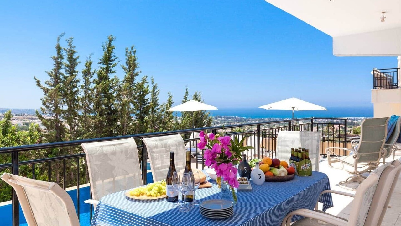 Photo of Outdoor in Peyia Town