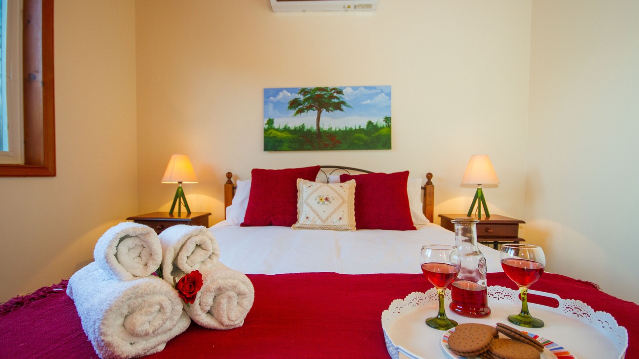 Photo of Bedroom in Vasa Koilaniou