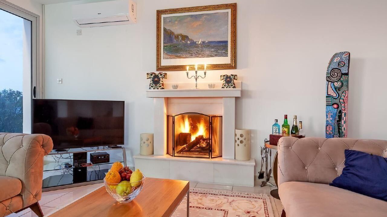 Photo of Livingroom in Esentepe