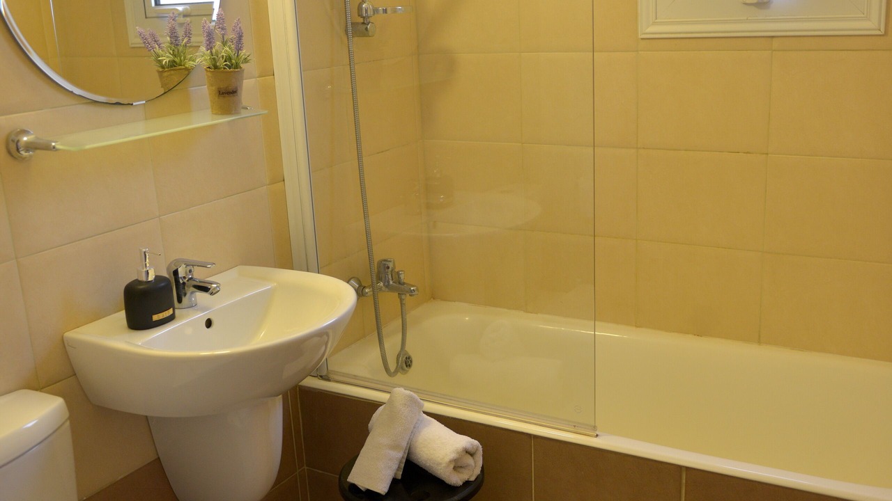 Photo of Bathroom in Pernera