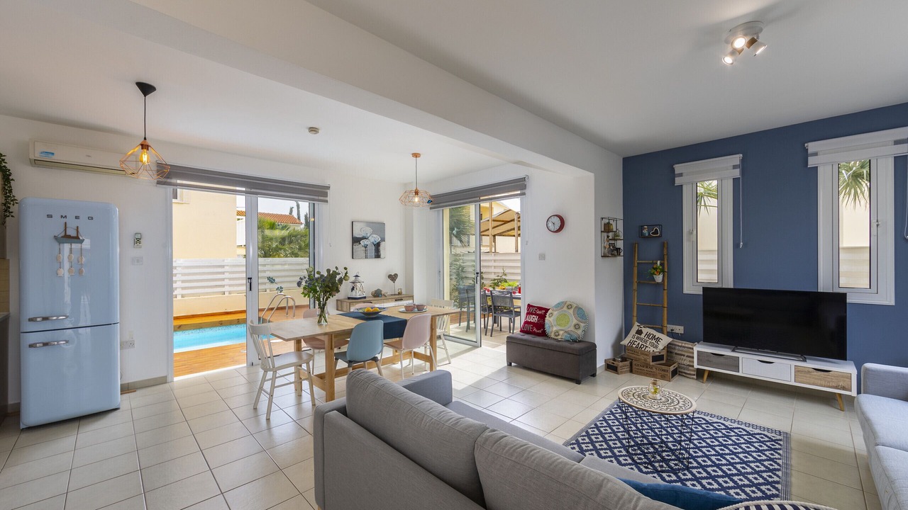 Photo of Livingroom in Pernera