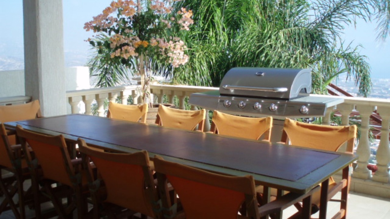 Photo of Outdoor in Peyia Town