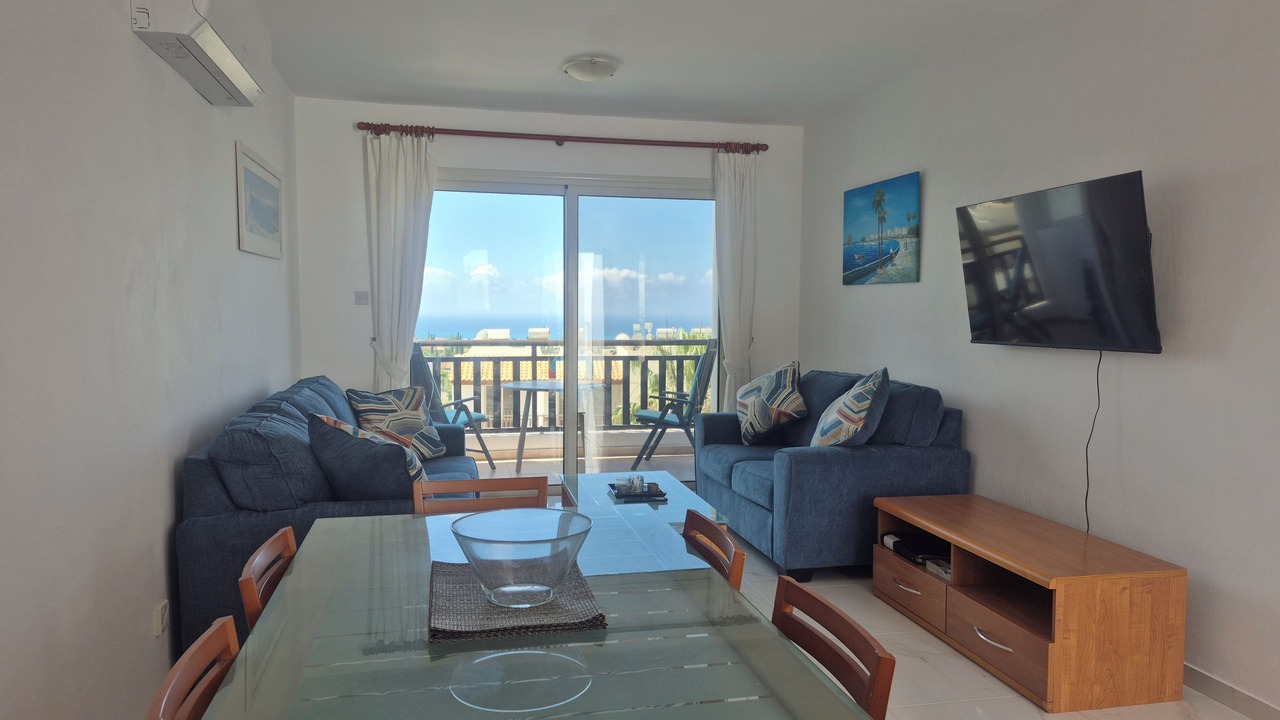 Photo of Livingroom in Peyia Town