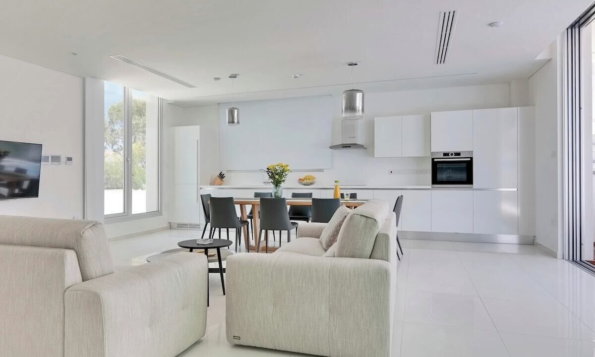 Photo of Livingroom in Paralimni