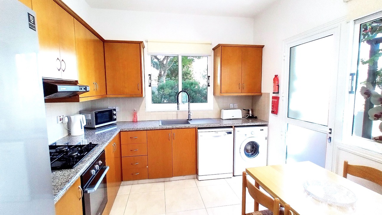 Photo of Kitchen in Peyia Town