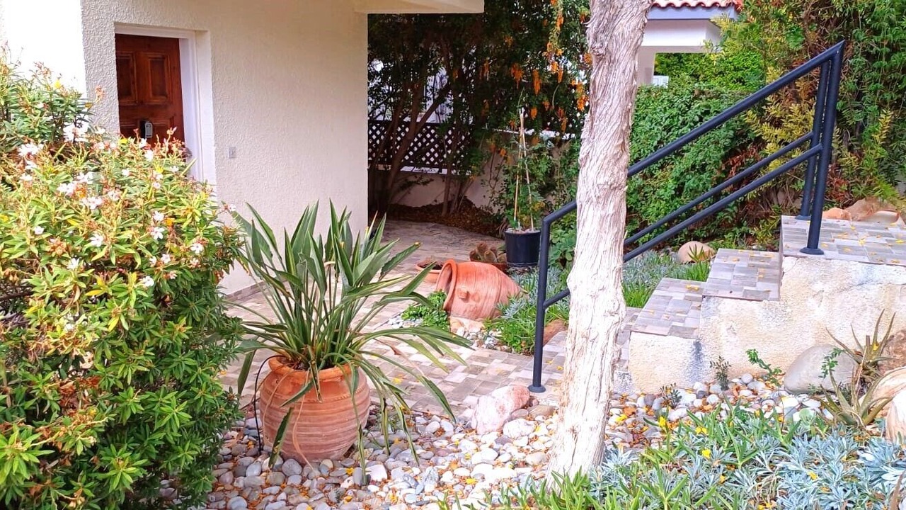 Photo of Outdoor in Peyia Town
