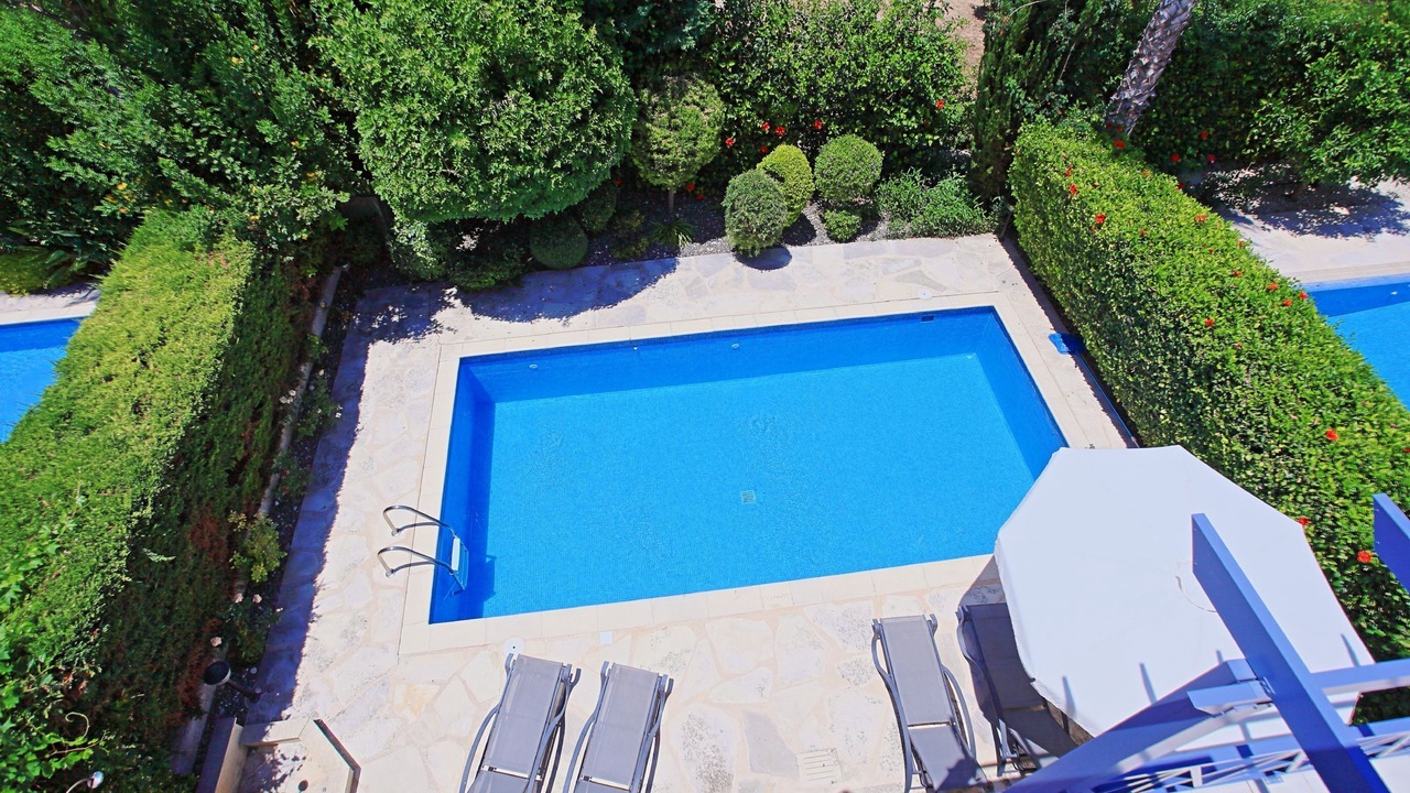 Photo of Outdoor in Polis
