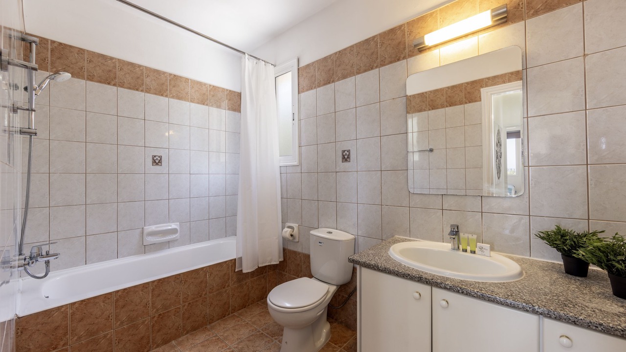 Photo of Bathroom in Latchi