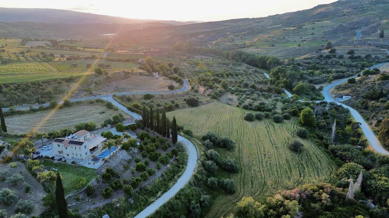 Photo of Outdoor in Simou