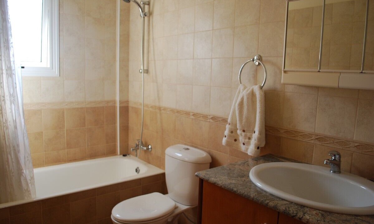 Photo of Bathroom in Paralimni