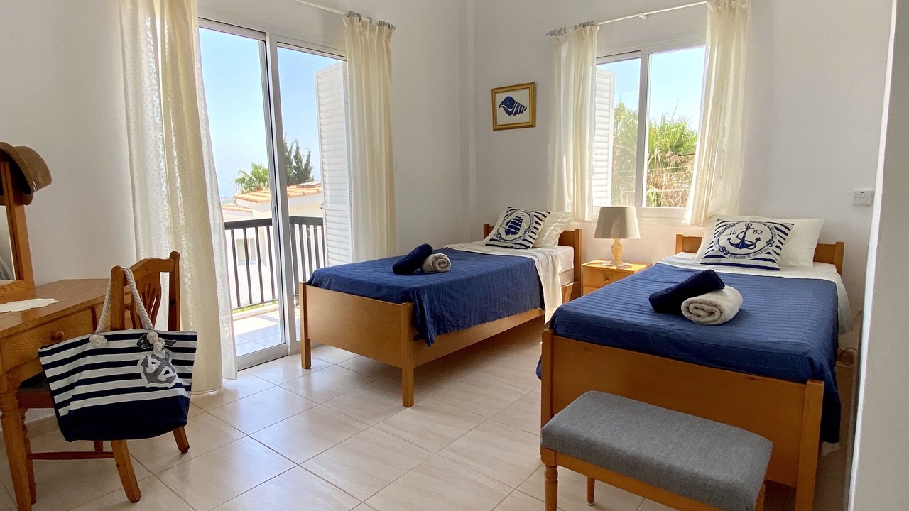 Photo of Bedroom in Peyia Town