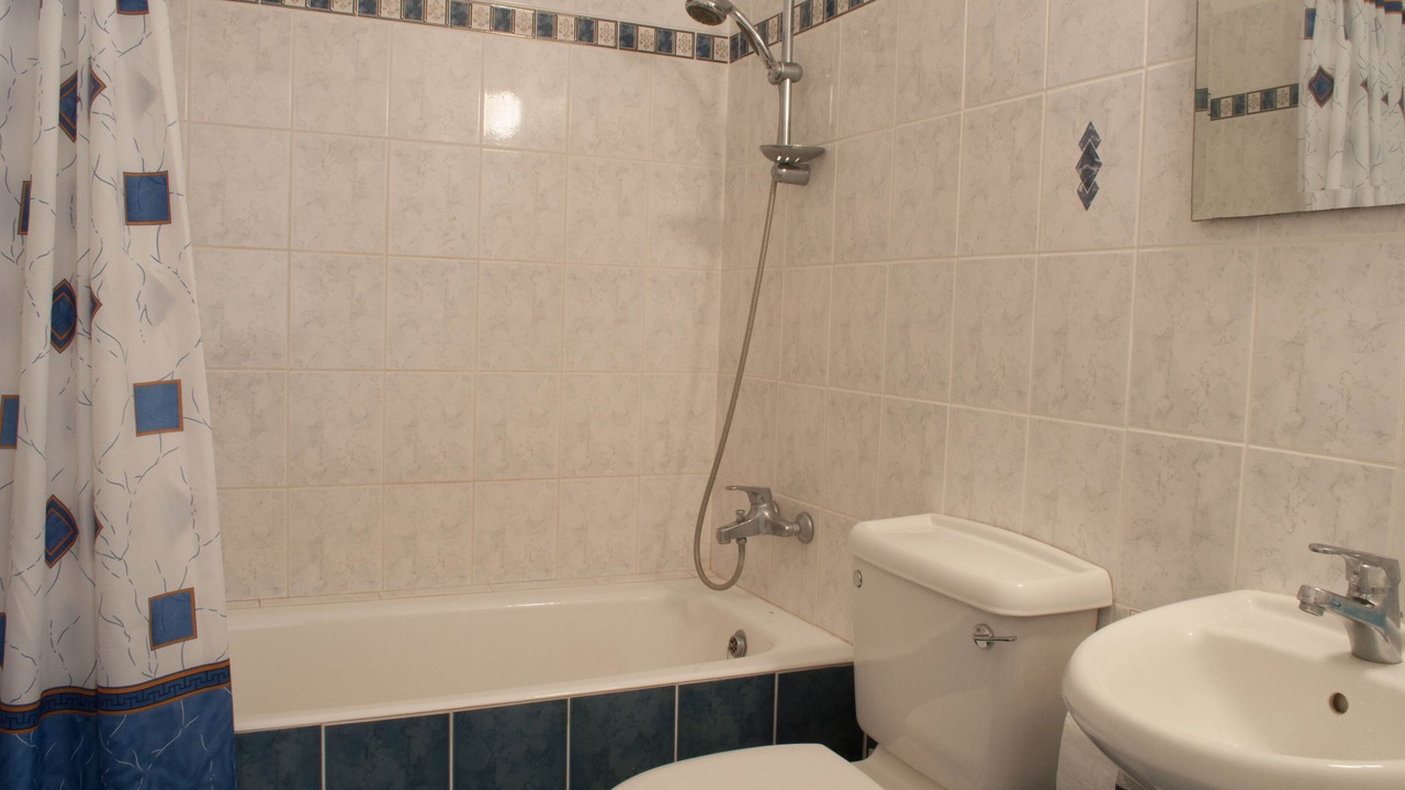 Photo of Bathroom in Universal