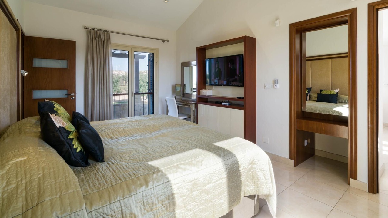 Photo of Bedroom in Aphrodite Hills