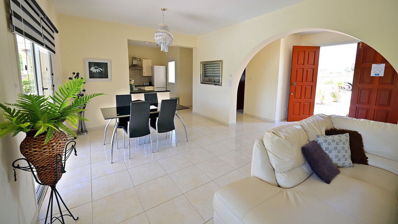 Photo of Livingroom in Pegeia