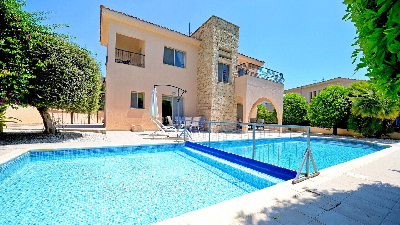 Photo of Outdoor in Pegeia