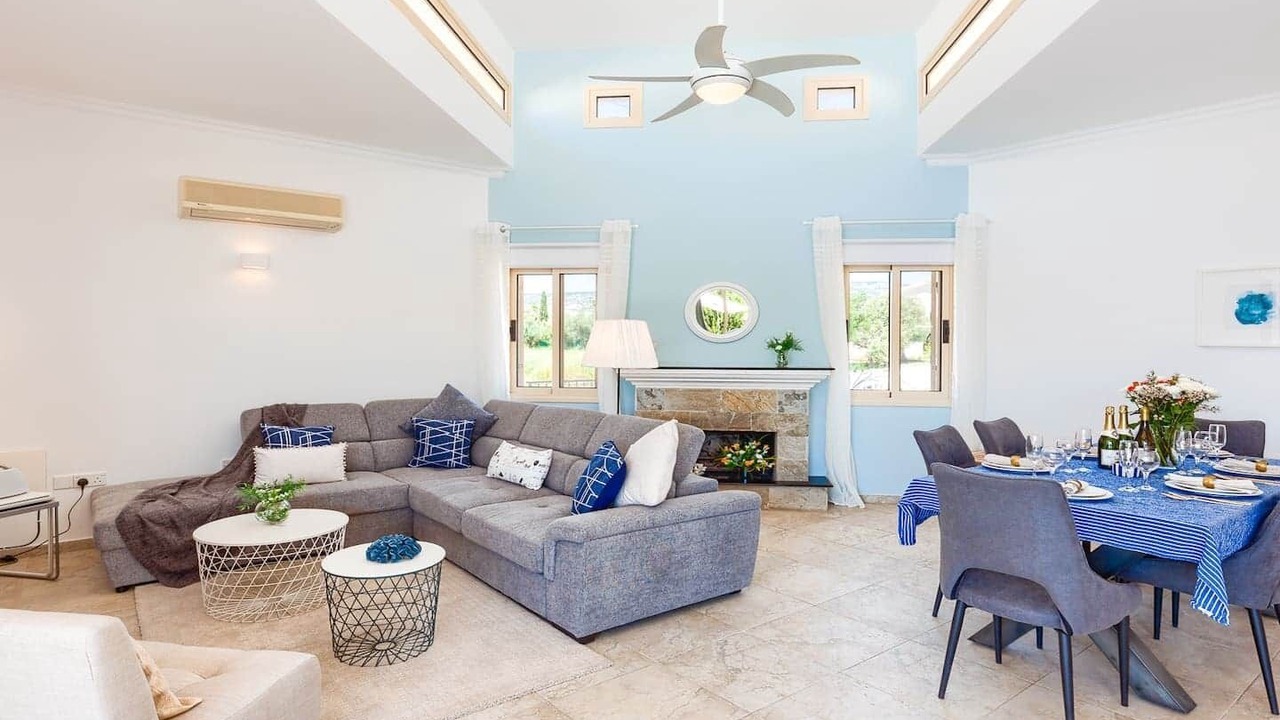 Photo of Livingroom in Pegeia