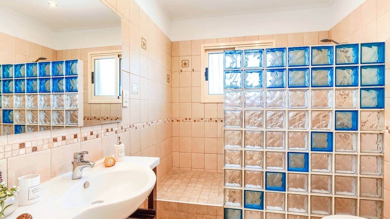 Photo of Bathroom in Pegeia