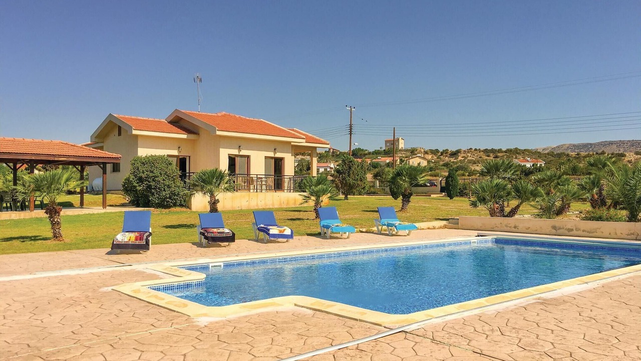 Photo of Outdoor in Maroni