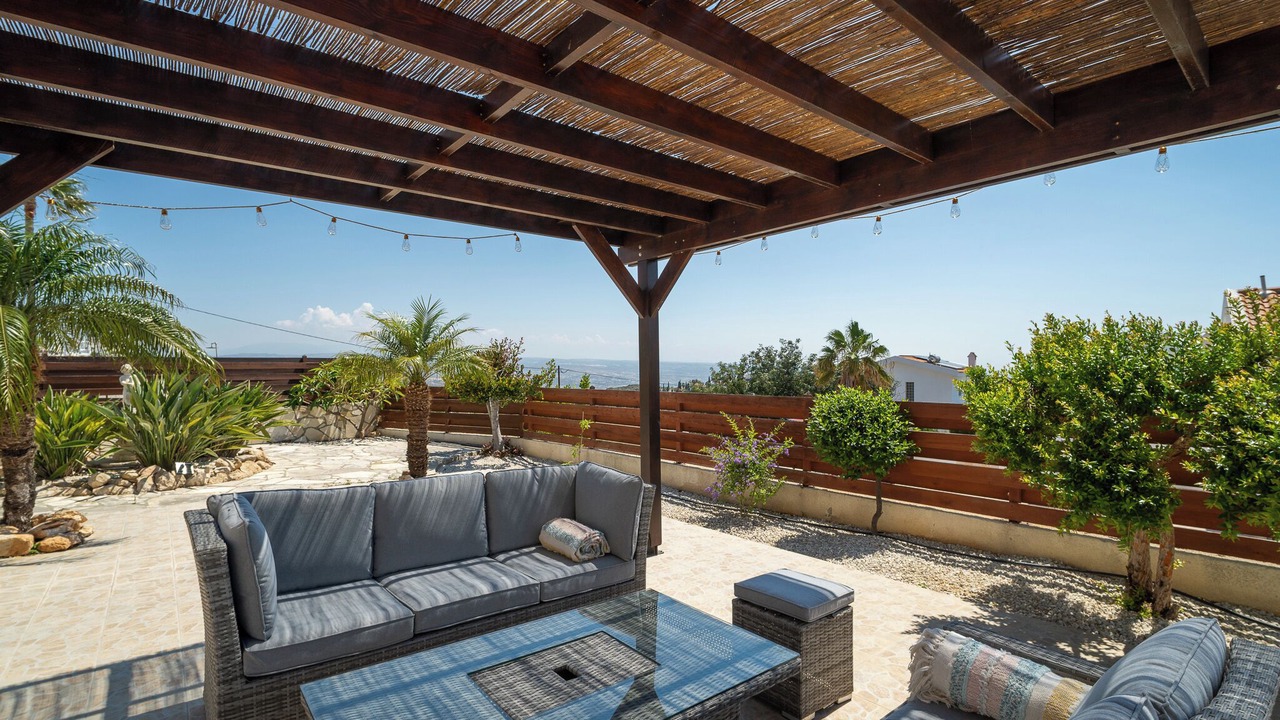 Photo of Patio Balcony in Pissouri