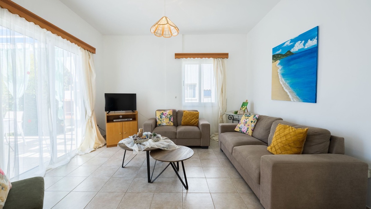 Photo of Livingroom in Argaka