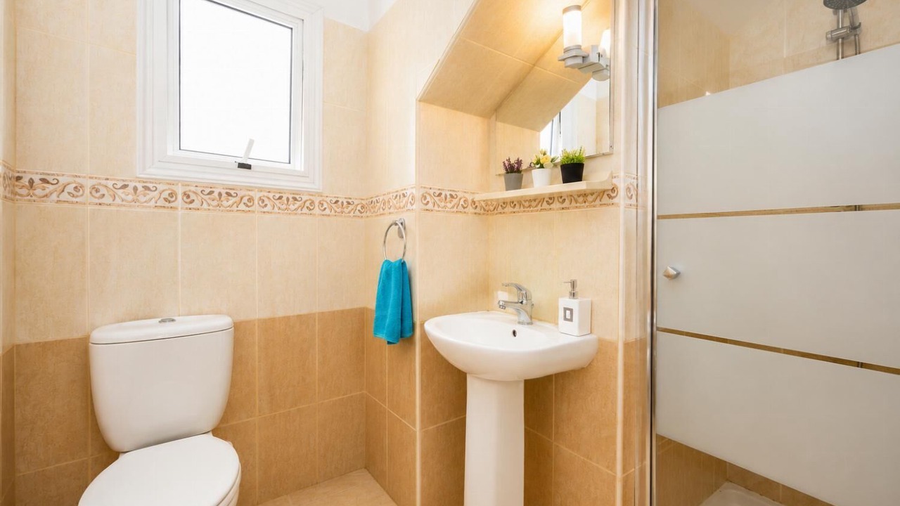 Photo of Bathroom in Paralimni