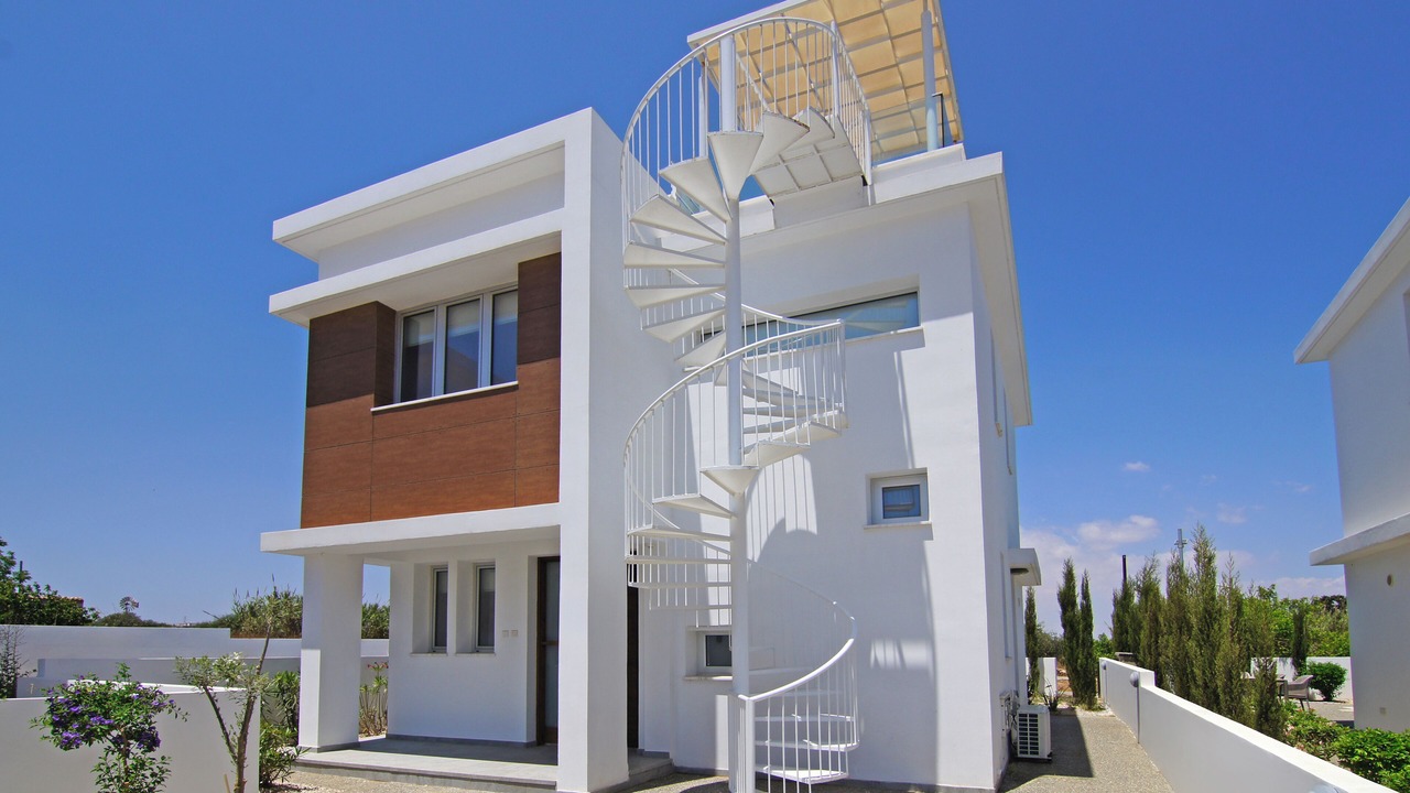 Photo of Outdoor in Kapparis