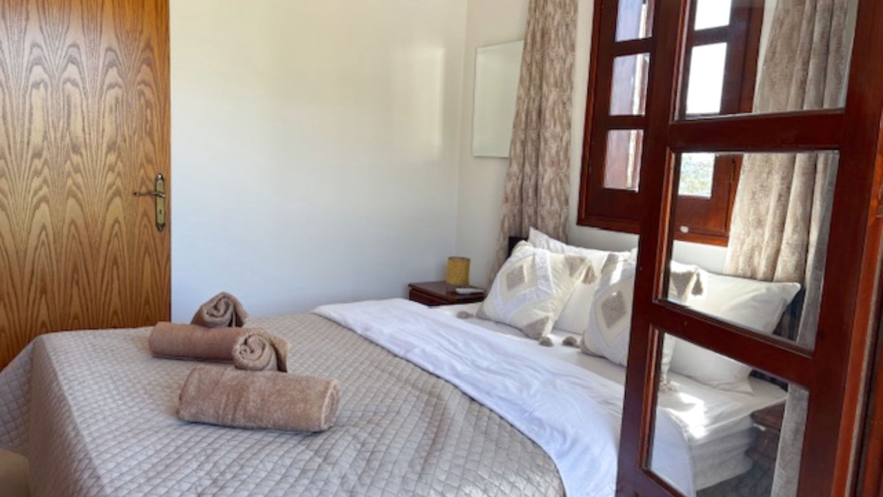 Photo of Bedroom in Pano Arodhes