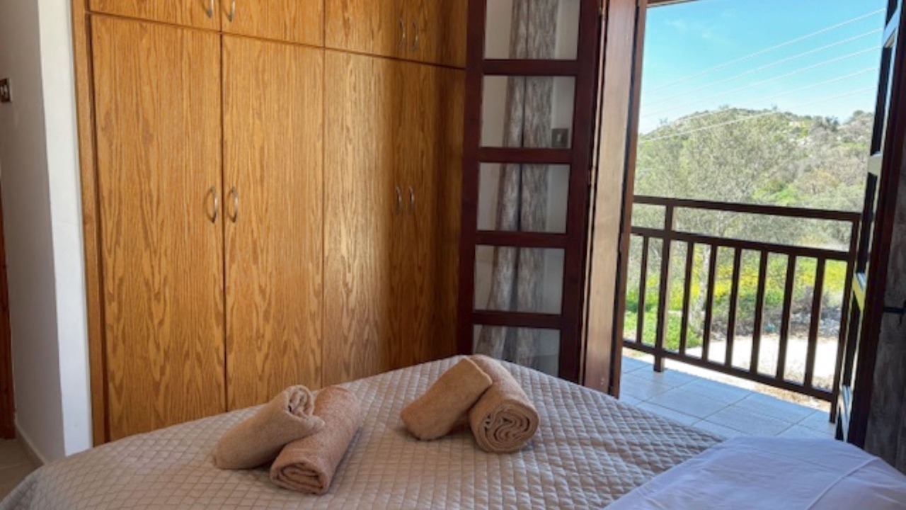 Photo of Bedroom in Pano Arodhes
