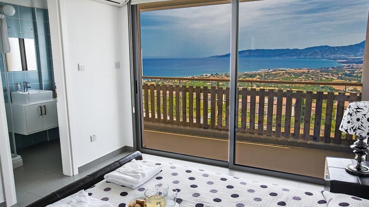 Photo of Bedroom in Latchi