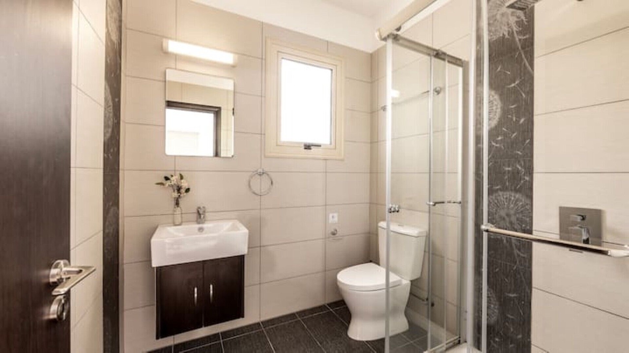 Photo of Bathroom in Pernera