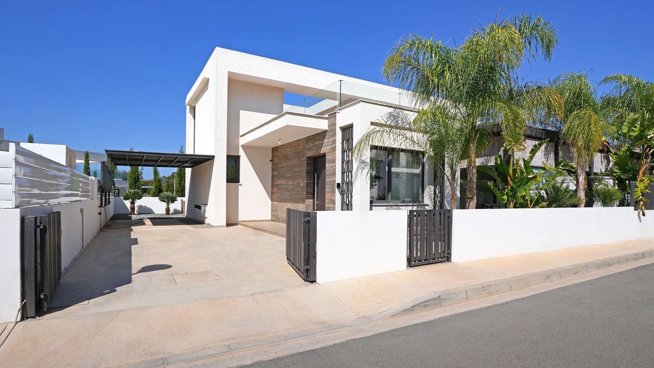 Photo of Outdoor in Pernera