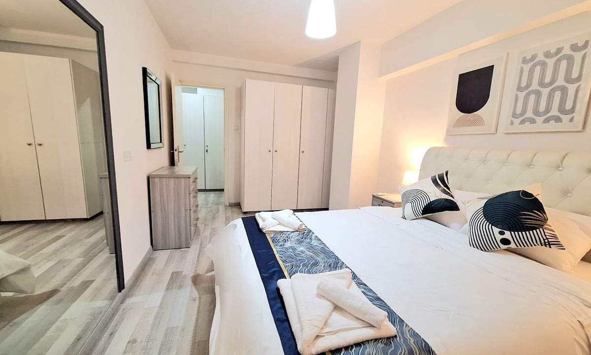 Photo of Bedroom in Larnaca City Centre