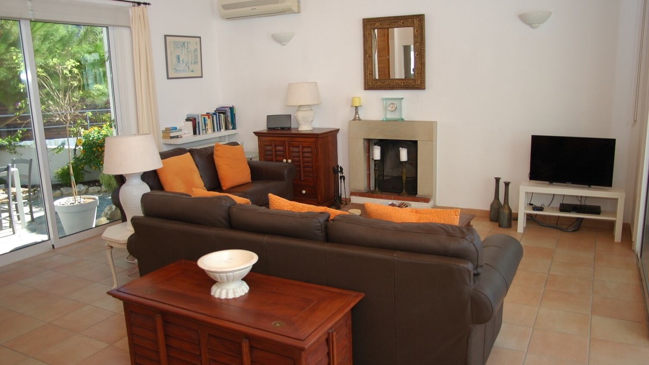 Photo of Livingroom in Pissouri