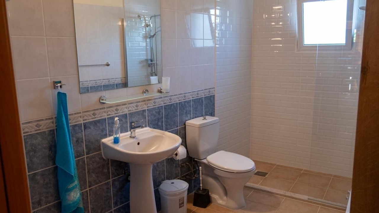 Photo of Bathroom in Gastria