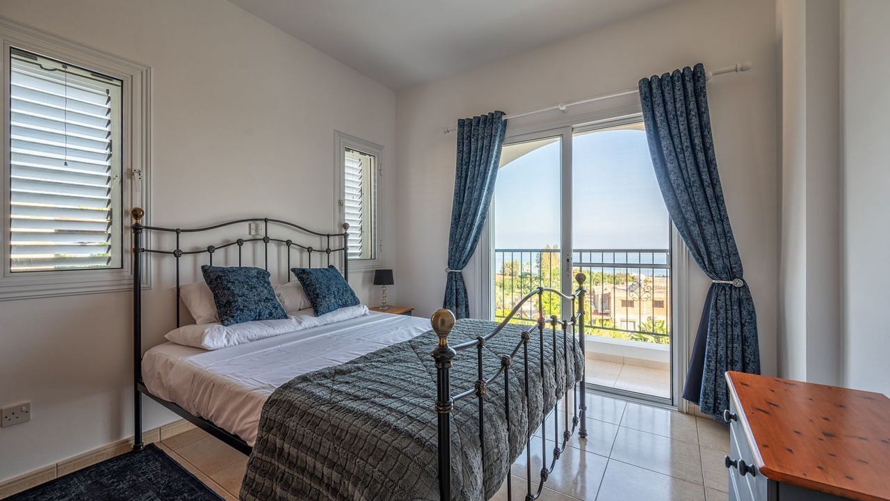 Photo of Bedroom in Argaka