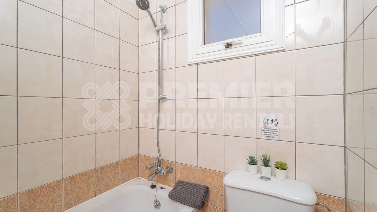 Photo of Bathroom in Kapparis