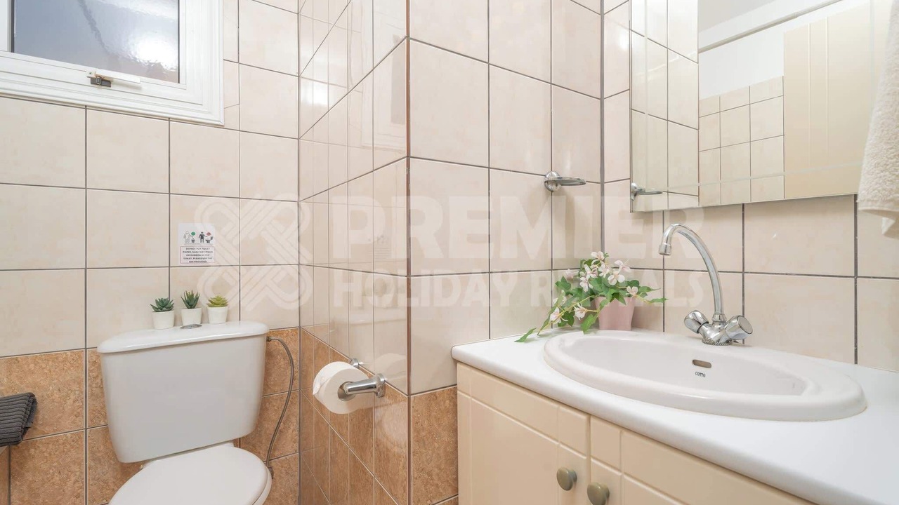 Photo of Bathroom in Kapparis