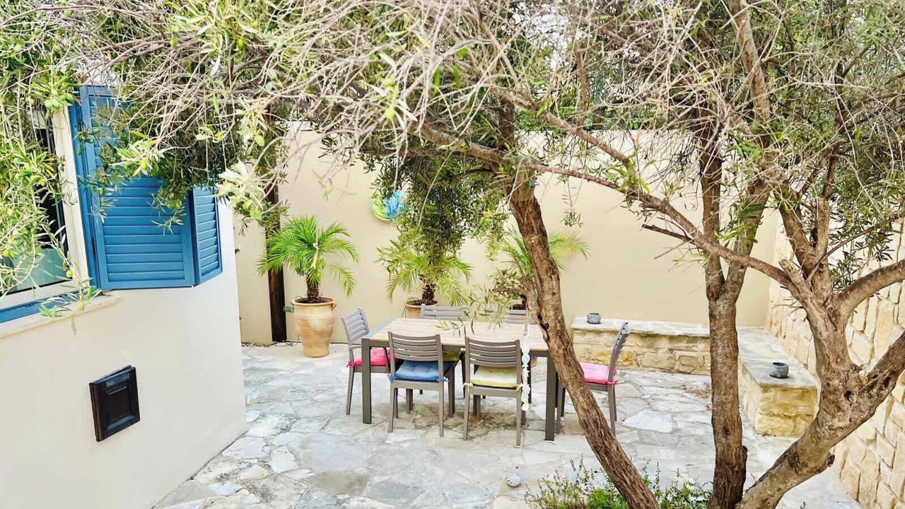 Photo of Outdoor in Neo Chorio