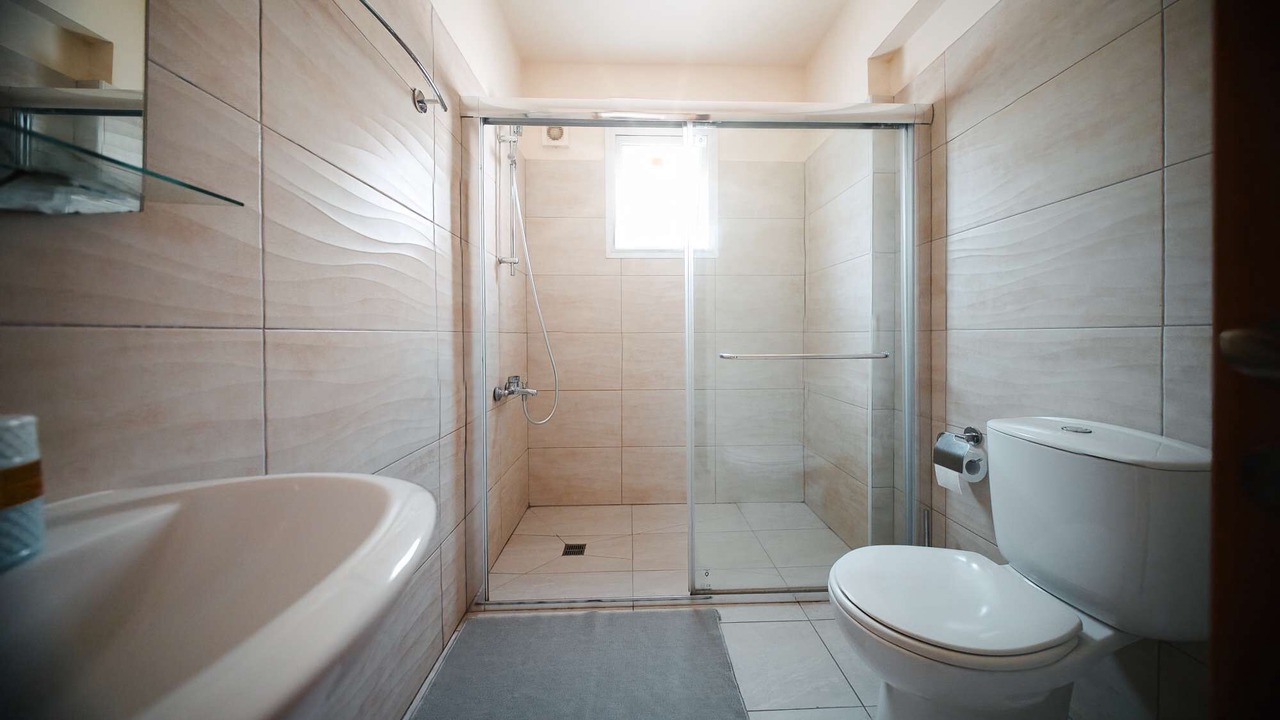 Photo of Bathroom in Skala