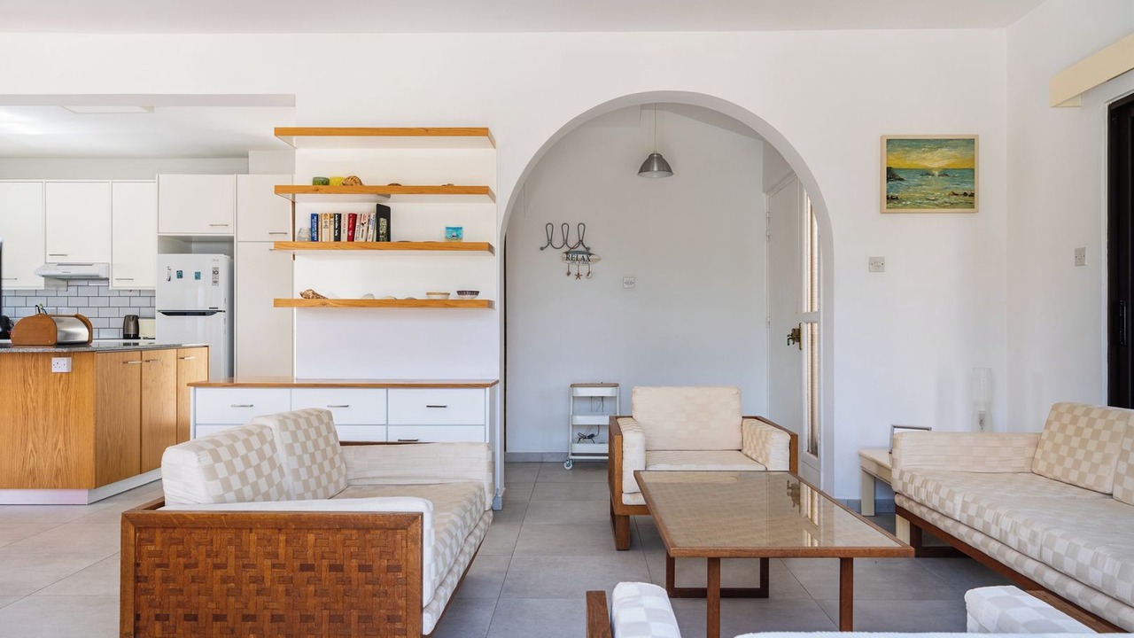 Photo of Livingroom in Pernera