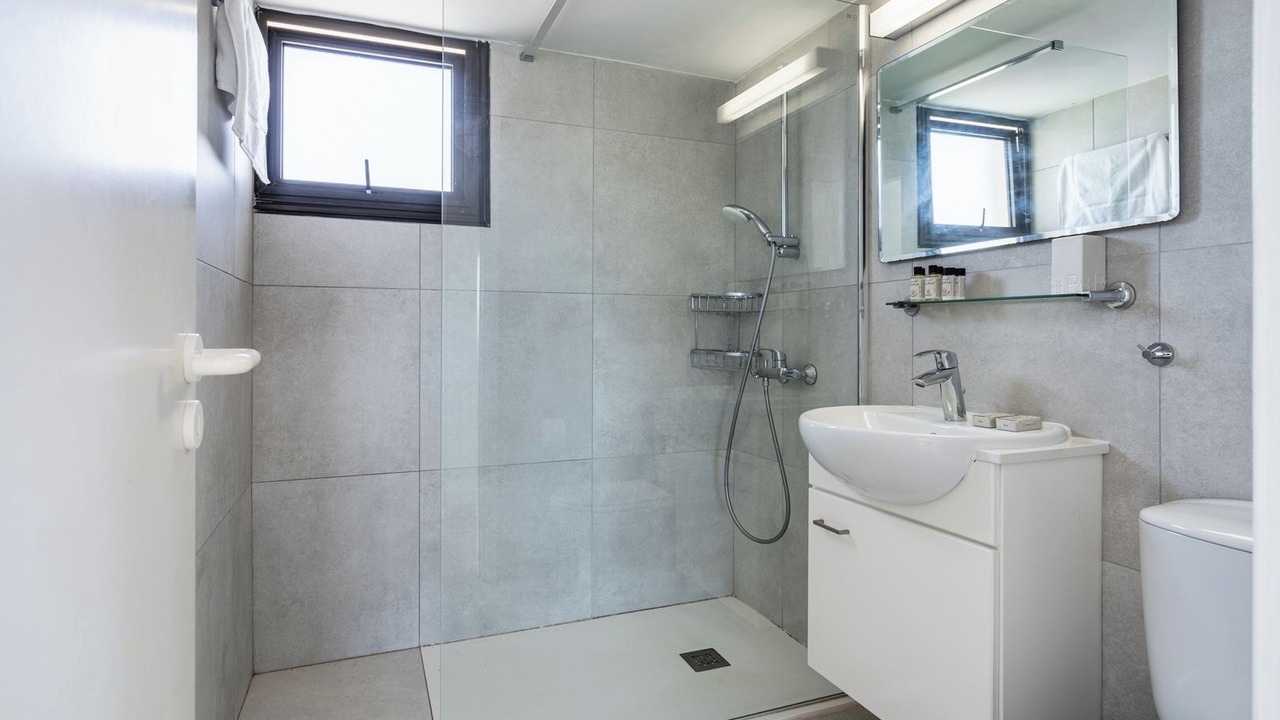 Photo of Bathroom in Pernera