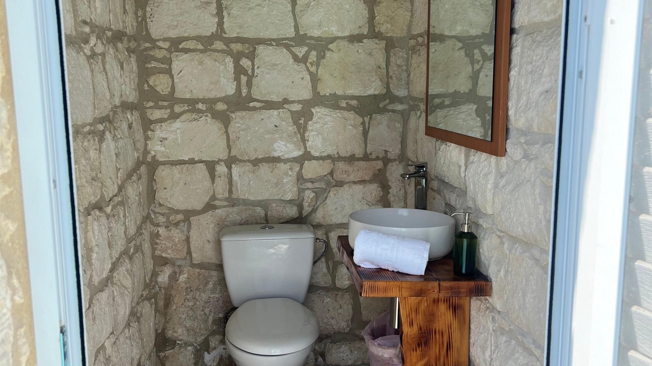 Photo of Bathroom in Polis