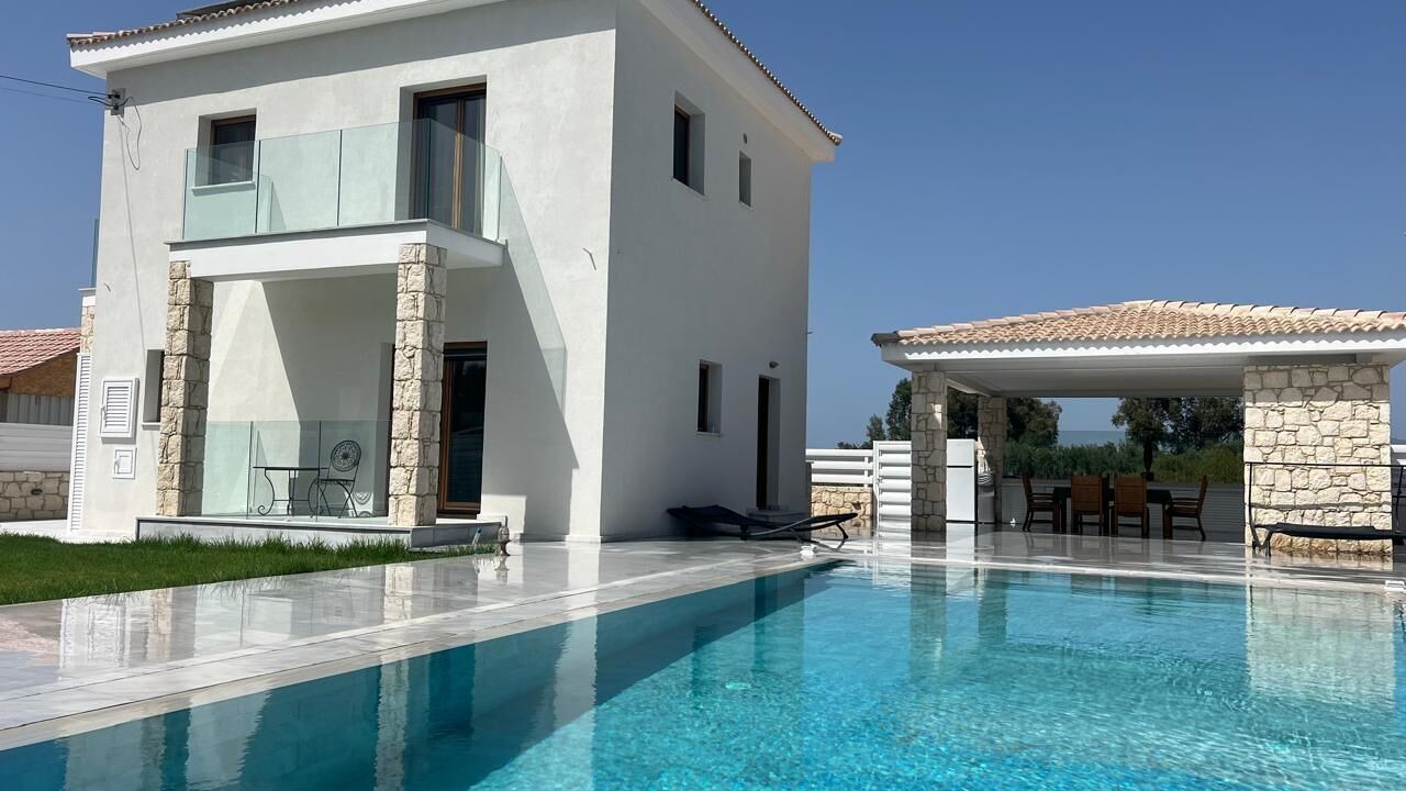 Photo of Outdoor in Polis
