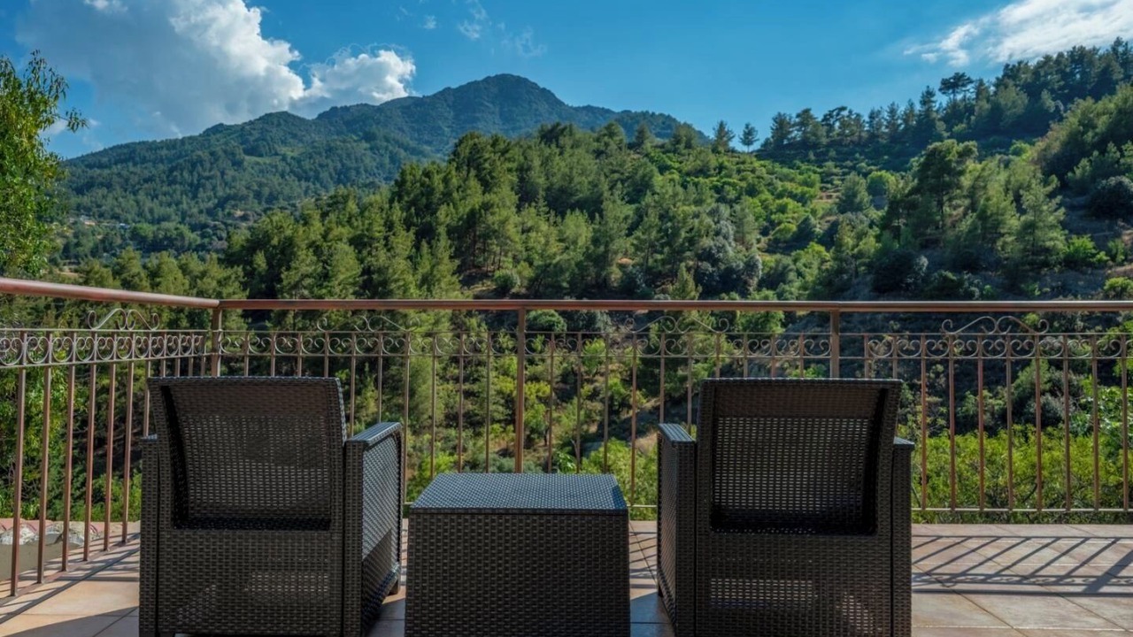 Photo of Patio Balcony in Politiko