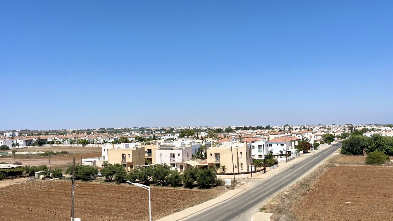 Photo of Others in Pernera
