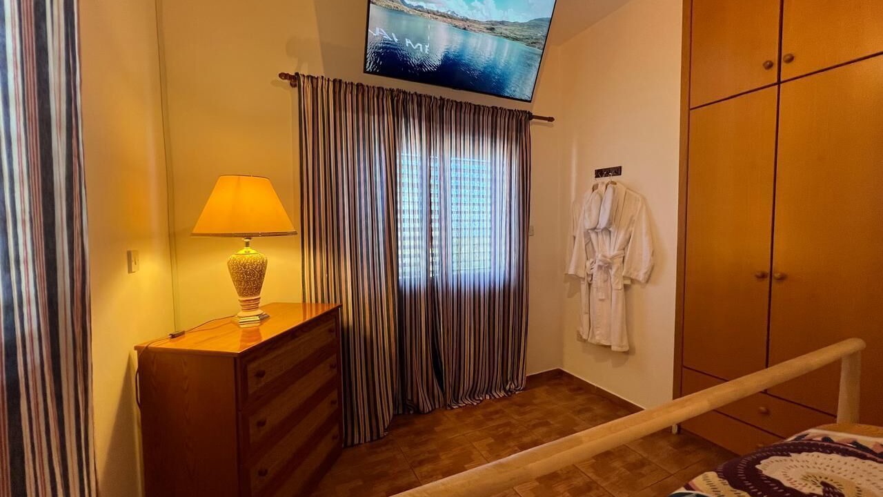 Photo of Bedroom in Polis