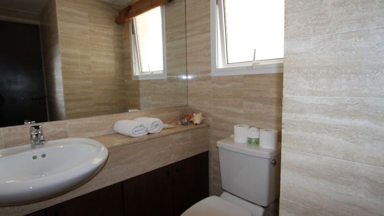Photo of Bathroom in Neapolis